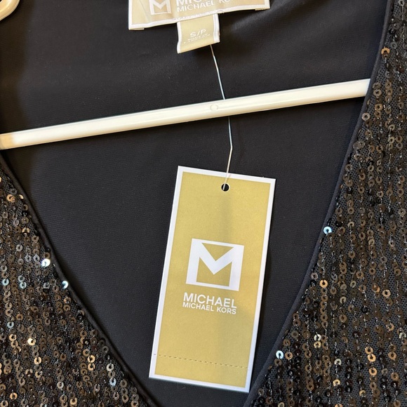 Micheal Kors sleeveless sequin blouse - Picture 4 of 7